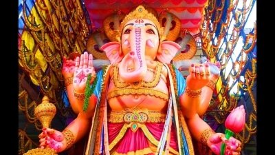 Hyderabads Tallest Ganesh Idol Shrinks To One Ft This Year