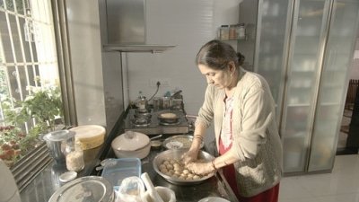 Mere Paas Maa Hain
