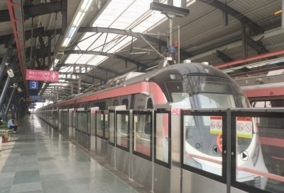 Metro Rides In Lockdown 4 0 No Beeps No Frisking At Security Check Ians Special
