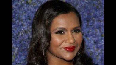 Mindy Kaling To Co Script Legally Blonde 3