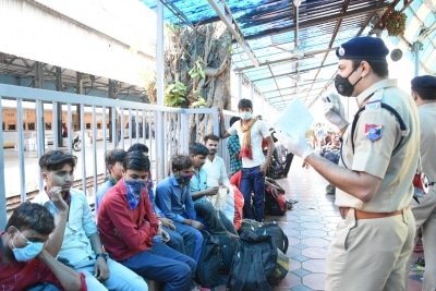 Over 1 33 Lakh Migrant Workers Return Odisha
