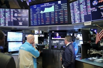 Us Stocks End Higher As Tech Shares Lead