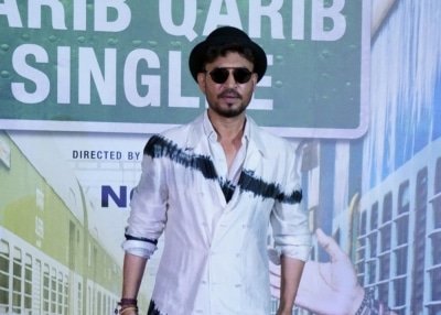 When Irrfan Khan Took A Dip In Ice Cold Water