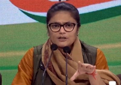 Will Distribute 25 Lakh Sanitary Napkins Mahila Congress