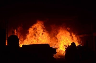 4 Killed In Pakistan Oil Depot Blaze