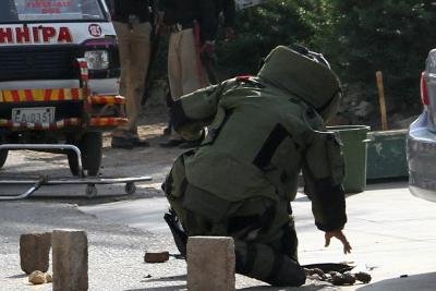 6 Killed In Pakistan Stock Exchange Attack Ld