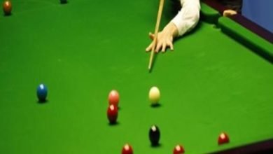 Former English Snooker Star Willie Thorne Passes Away