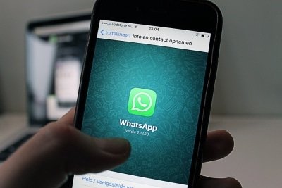 Three Army Porters Detained For Suspicious Use Of Whatsapp In Jk