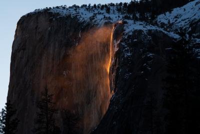 Us Yosemite National Park Reopens
