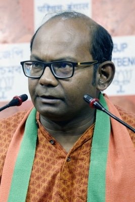 Wb Bjp Leader Stopped From Holding Rally In East Midnapore