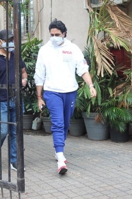 Abhishek Bachchan I Request All To Stay Calm And Not Panic