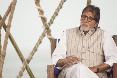 Amitabh Bachchan Denies News Report Claiming He Is Covid 19 Negative