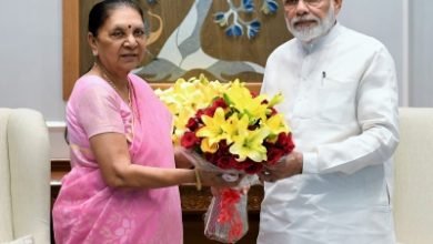 Anandiben Takes Oath As Mps Acting Governor