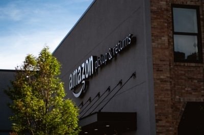 California Probes Amazon Over Worker Safety Concerns Amid Covid 19