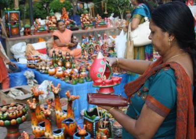 Dilli Haat Reopens To Low Footfall Shopkeepers Optimistic