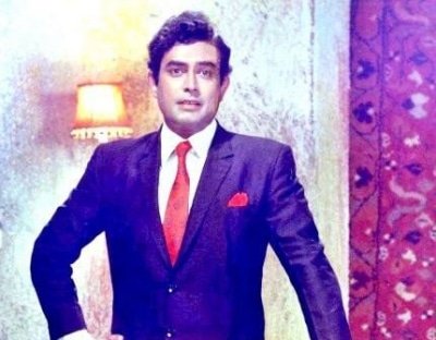 Fans Remember Sanjeev Kumar On His 82nd Birth Anniversary