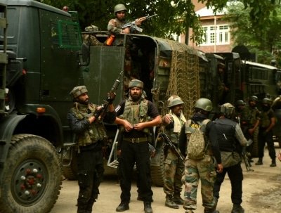 Gunfight On Between Terrorists Security Forces In Jk