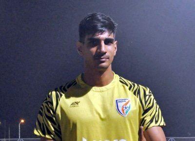 Gurpreet Training With Former Milan Keeper Kalacs Team In Sydney
