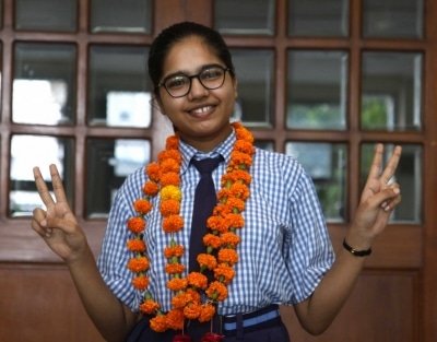 Lucknow Girl Stuns All With 100 Marks In Cbse