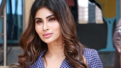 Mouni Roy Travels From Uae Post 4 Months Of Lockdown