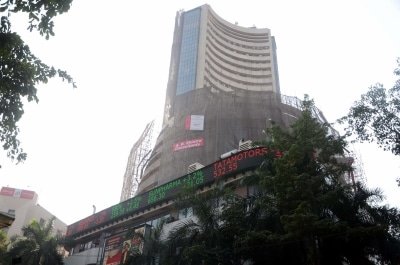 Sensex Sheds Initial Gains To Trade In Red