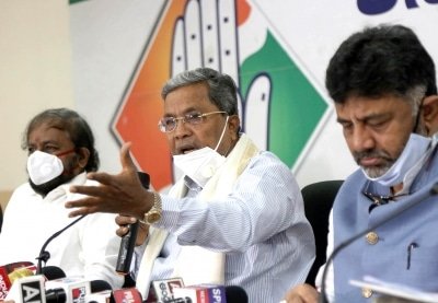 Siddaramaiah Shivakumar Feud Behind Graft Charges Bjp