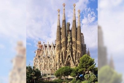 Spains Iconic Sagrada Familia Basilica Reopens