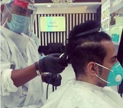 Sudhanshu Pandey Goes For A Hair Trim