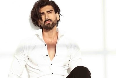 Tv Actor Akkshay Dogra To Make His Digital Debut