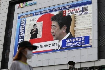 Abe Returns To Hospital A Week After 7 Hr Health Checkup