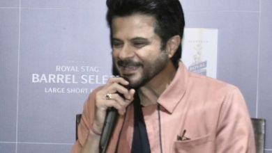 Anil Kapoor Shows Off Muscle Power
