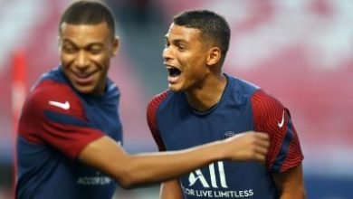 Chelsea Complete Signing Of Defender Thiago Silva From Psg