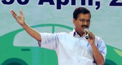Delhi Cm Welcomes Decision On Metro Rail Resumption