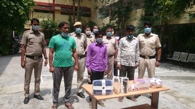 Delhi Jeweller Fakes Robbery At His Own Shop With Accomplices Nabbed