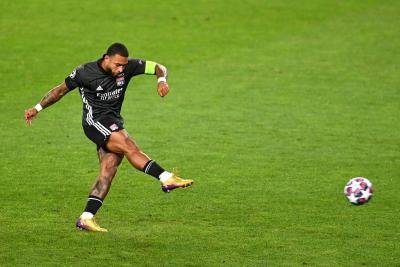 Lyon Kick Off Ligue 1 Campaign With 4 1 Win Over Dijon