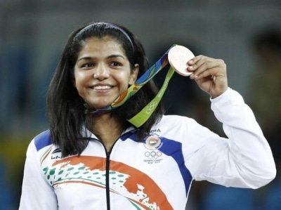 Participate In Camp Or Not Sakshi Malik In Catch 22 Situation