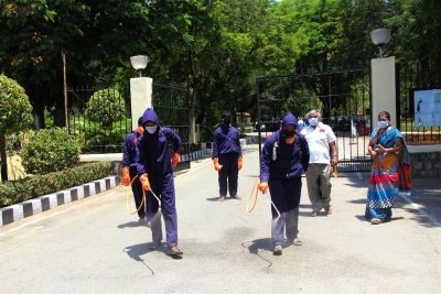 Record 77 Corona Deaths In Andhra Over 10k New Cases