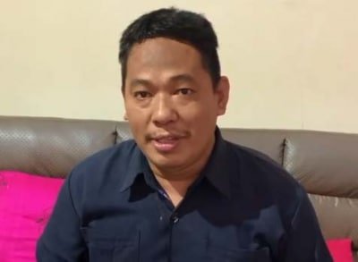 Rhea Seeks Police Protection Posts Videos Of Father Being Mobbed And Injured Watchman