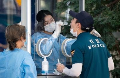 S Korea Reports 323 New Covid 19 Cases