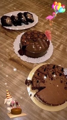 Sara Ali Khan Has Low Key Birthday Celebration