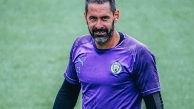 Scott Carson Extends Stay At Manchester City