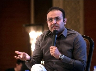 Sehwag Appeals For Peace After Alleged Clash Between Dhoni Rohit Fans