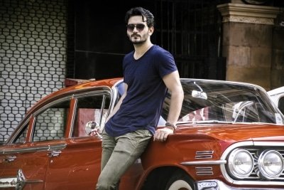 Singer Gajendra Verma Is A Criminal On The Run In New Music Video