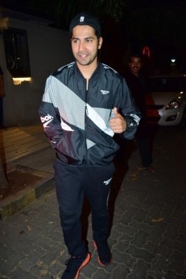 Varun Dhawan Flaunts Washboard Abs