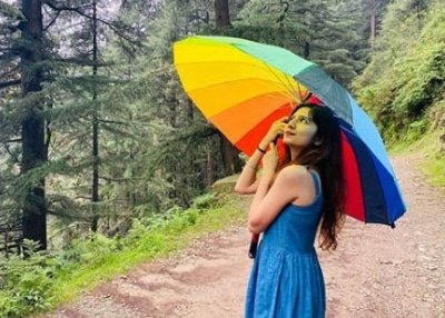 Akanksha Bhandari Owes Her New Song To An Auto Ride In The Rains