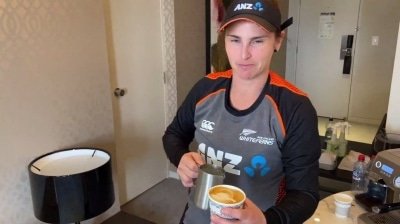 Coffee In Q Nz Keeper Hones Her Barista Skills