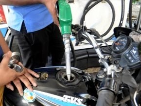 Diesel Price Extends Its Gap With Petrol Falls Again