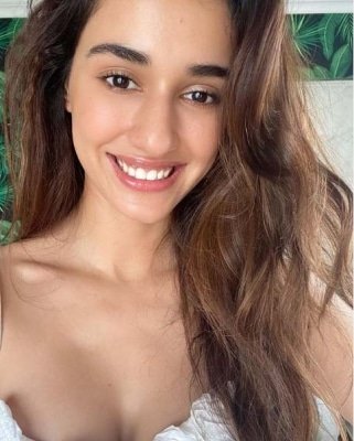 Disha Patanis Instagram Follower Count Crosses 40 Million