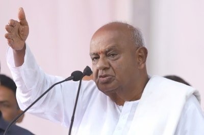 Ex Pm H D Deve Gowda Takes Oath As Rs Member