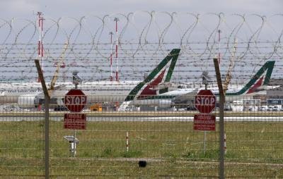 Italian Flag Carrier Posts Record Losses